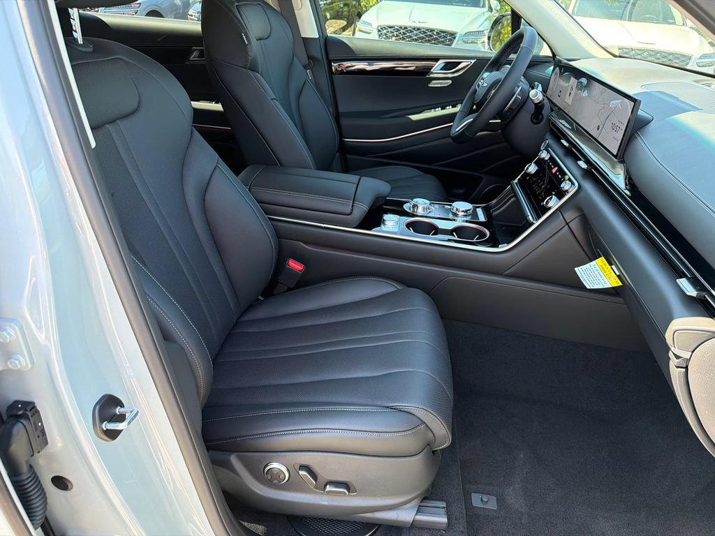 New 2027 Genesis GV80 2.5T AWD/4WD image 15