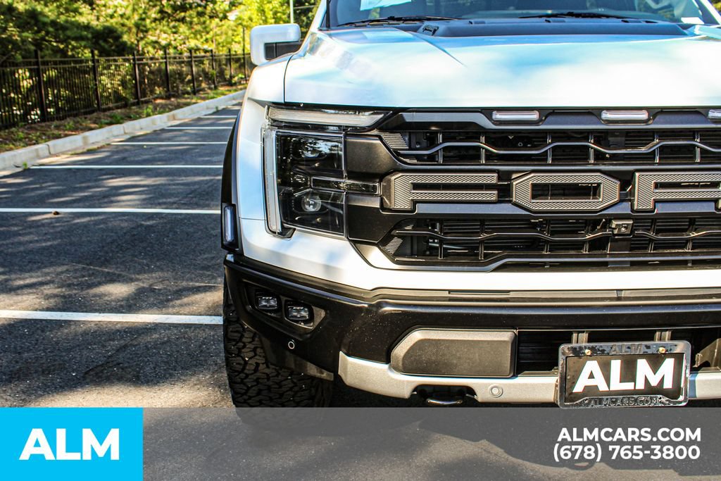 Used 2025 Ford F150 Raptor AWD/4WD image 11