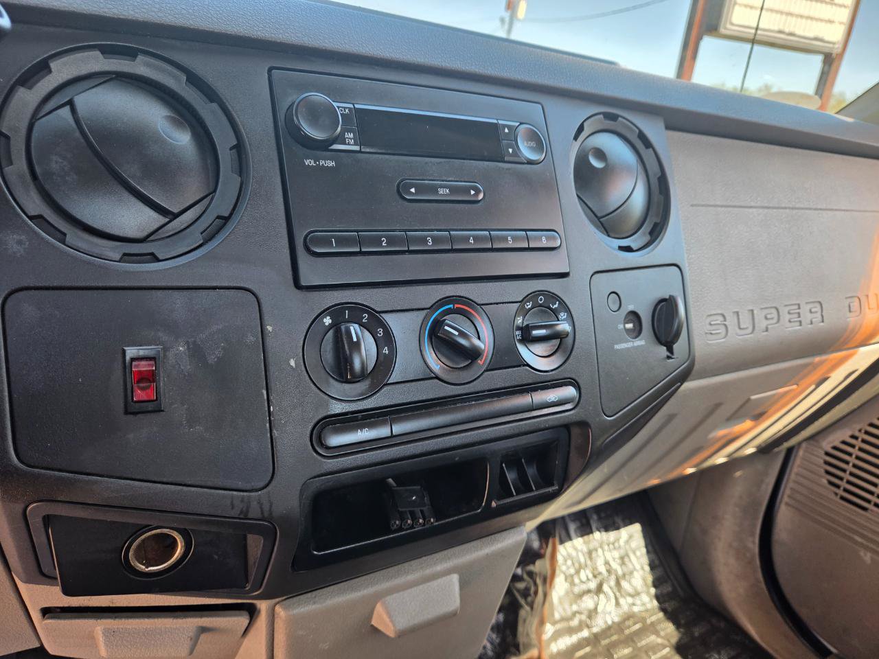 Used 2008 Ford F250 XL RWD image 15