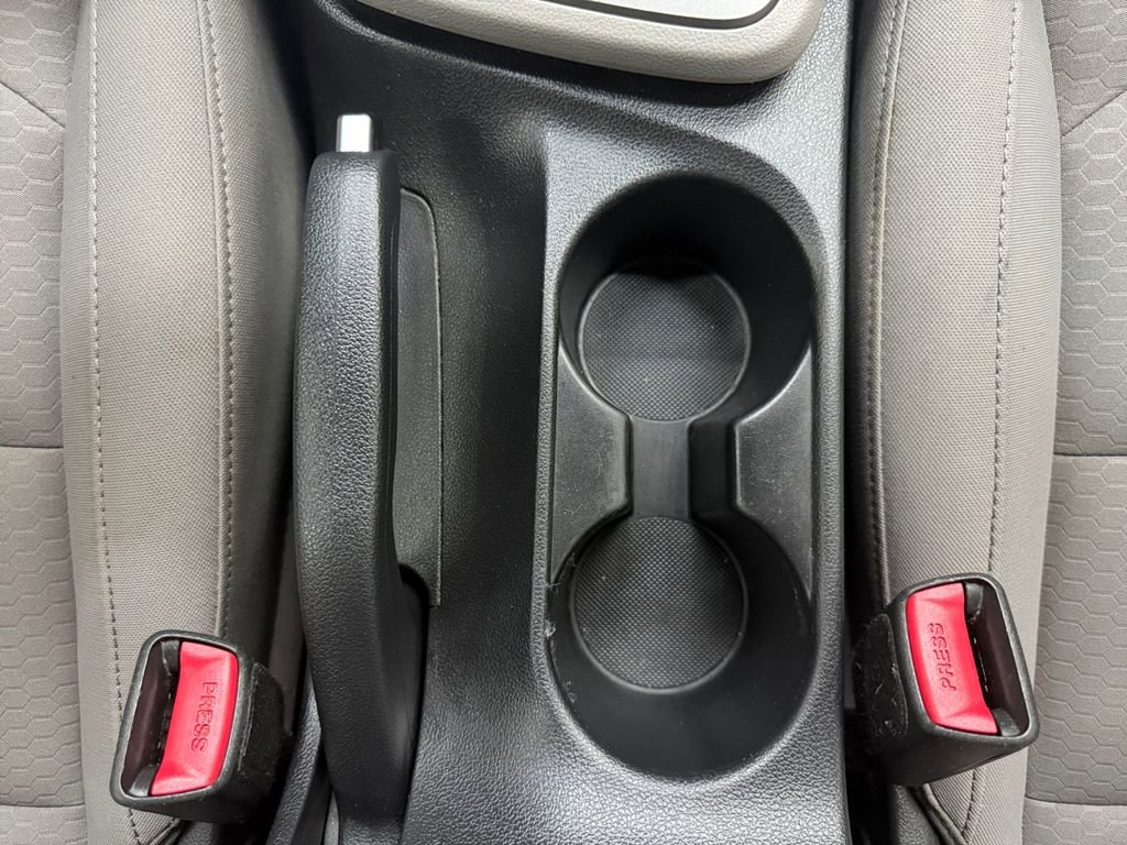 Used 2019 Hyundai Elantra Value Edition FWD image 32