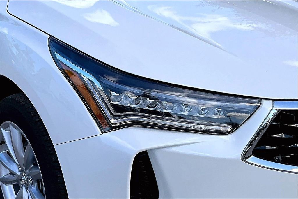 Used 2024 Acura RDX SH-AWD image 12