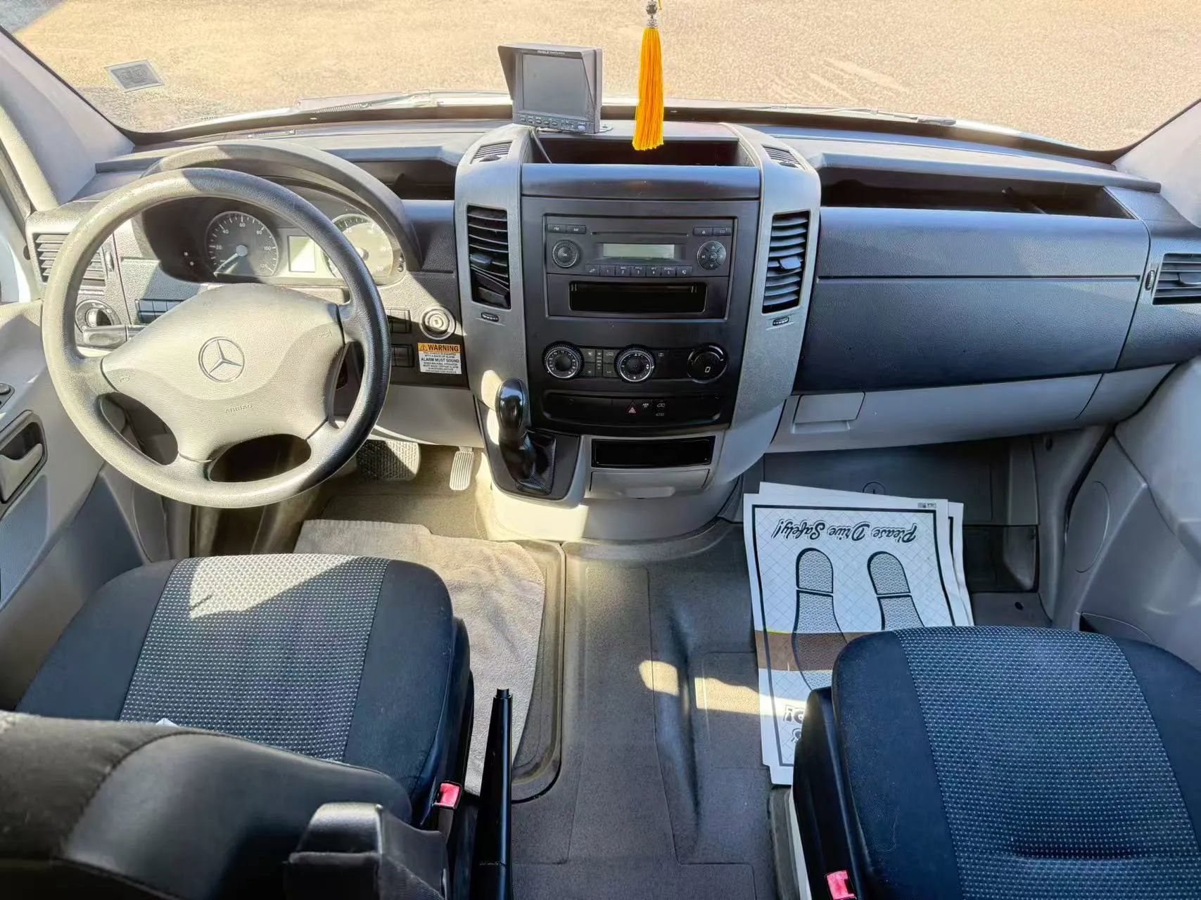 Used 2012 Mercedes-Benz Sprinter 2500 image 11
