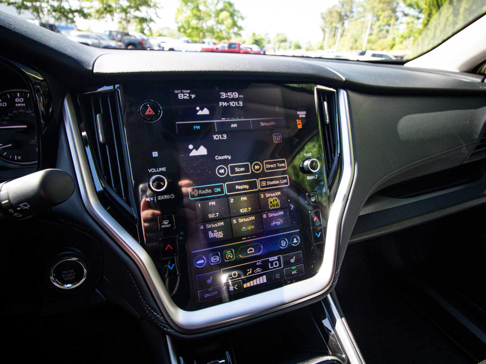 Used 2025 Subaru Outback Premium image 23