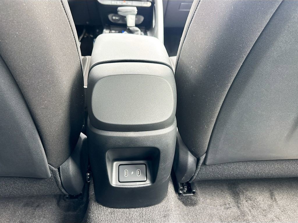 New 2025 Hyundai Elantra SEL image 24