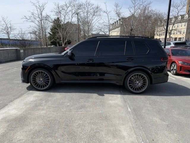 Used 2024 BMW ALPINA XB7 image 5