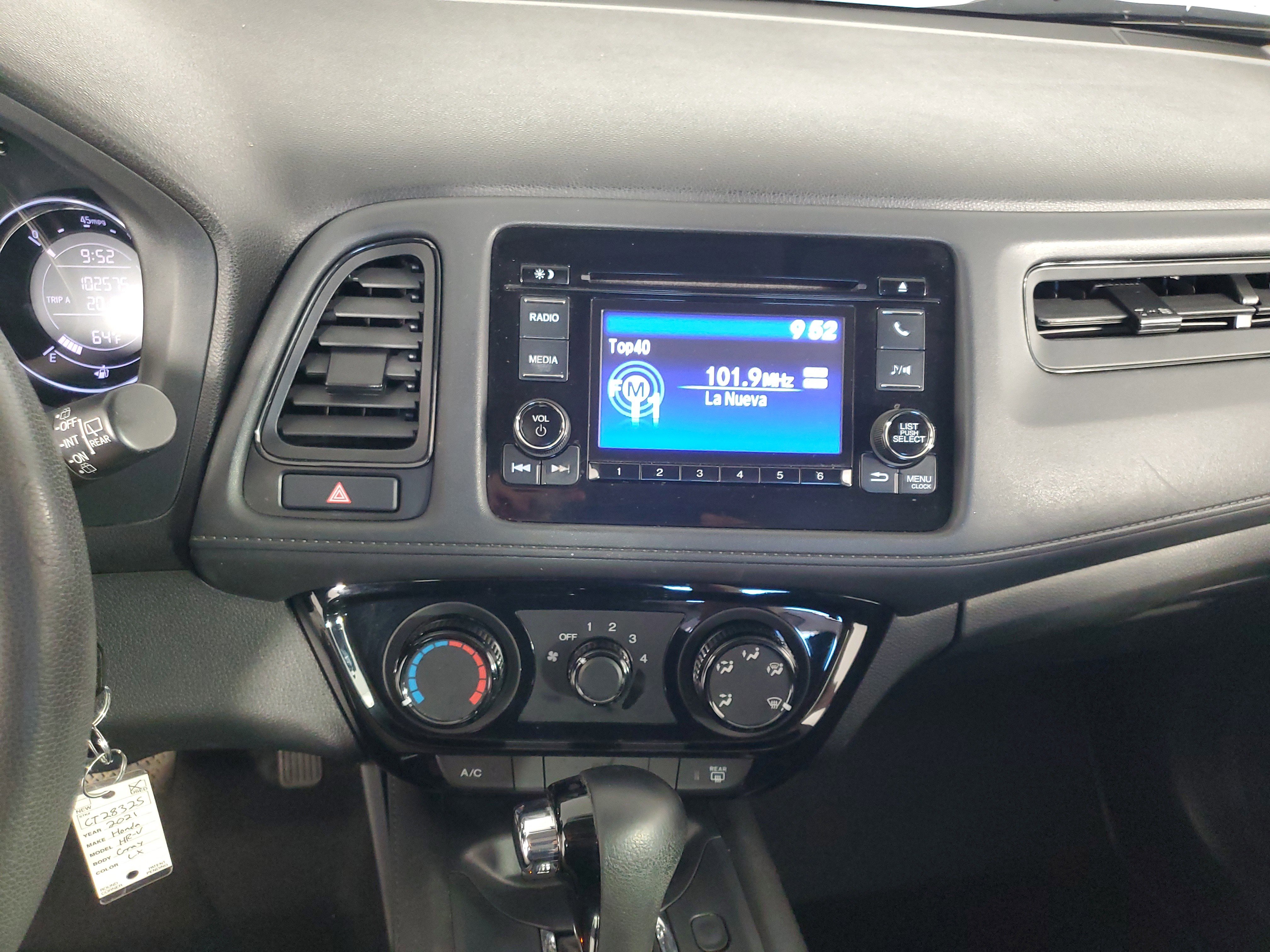 Used 2021 Honda HR-V LX image 16