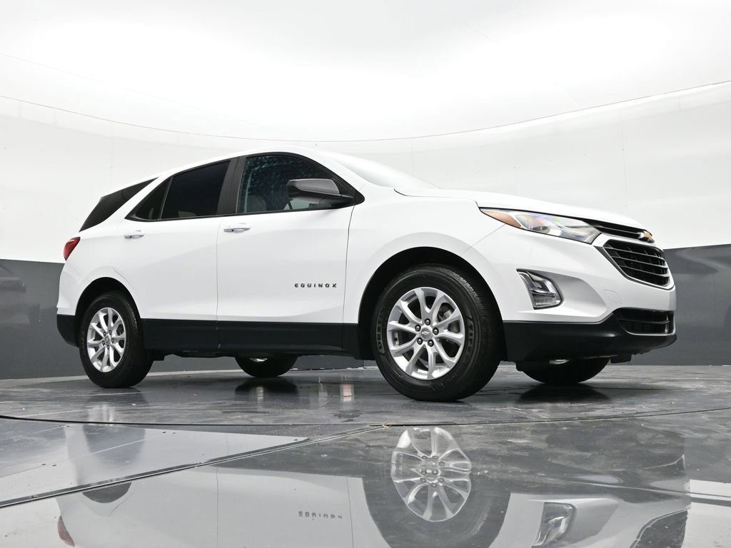 Used 2021 Chevrolet Equinox LS image 26