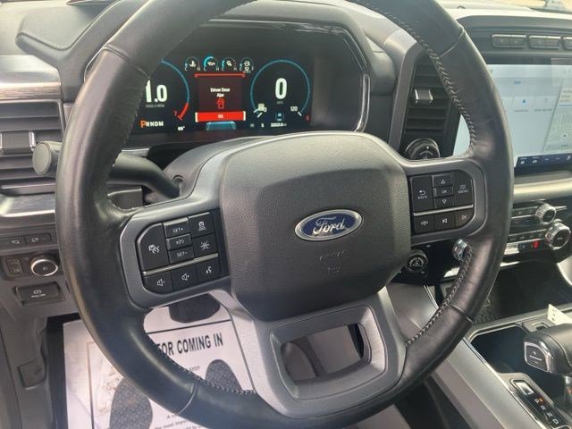 Used 2023 Ford F150 Lariat w/ Trailer Tow Package image 13