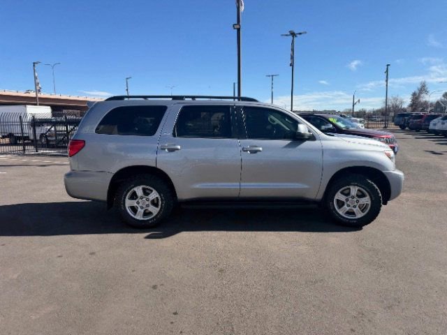 Used 2017 Toyota Sequoia SR5 w/ Premium Package AWD/4WD image 19