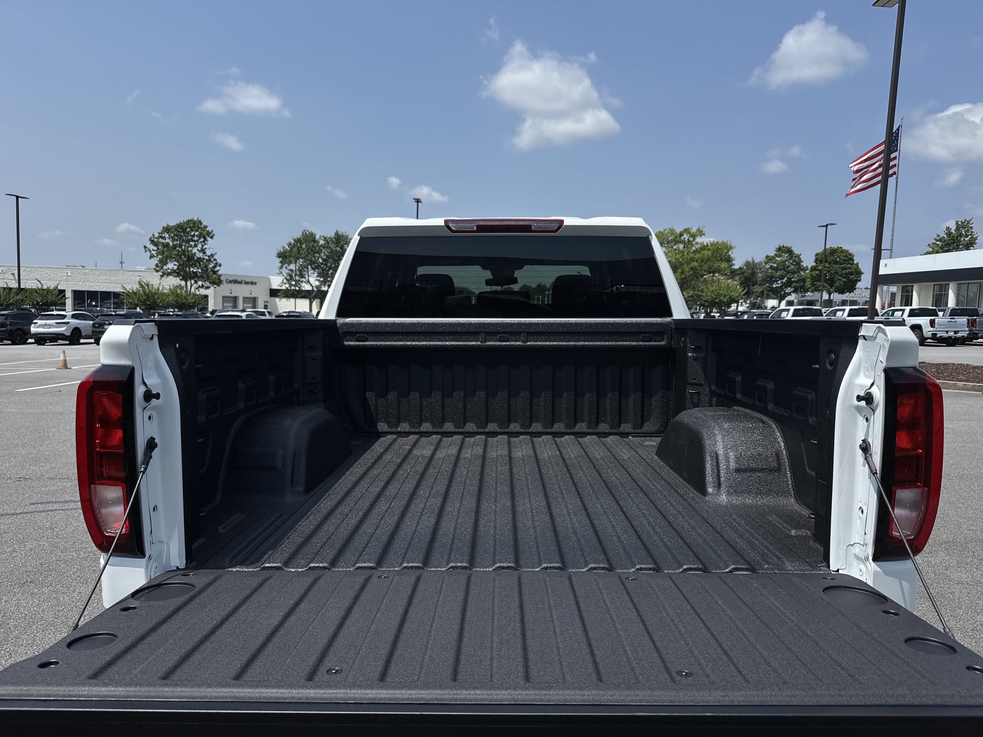 New 2026 GMC Sierra 1500 Pro w/ Pro Value Package AWD/4WD image 31