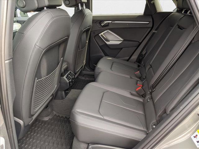 New 2025 Audi Q3 2.0T Premium image 15
