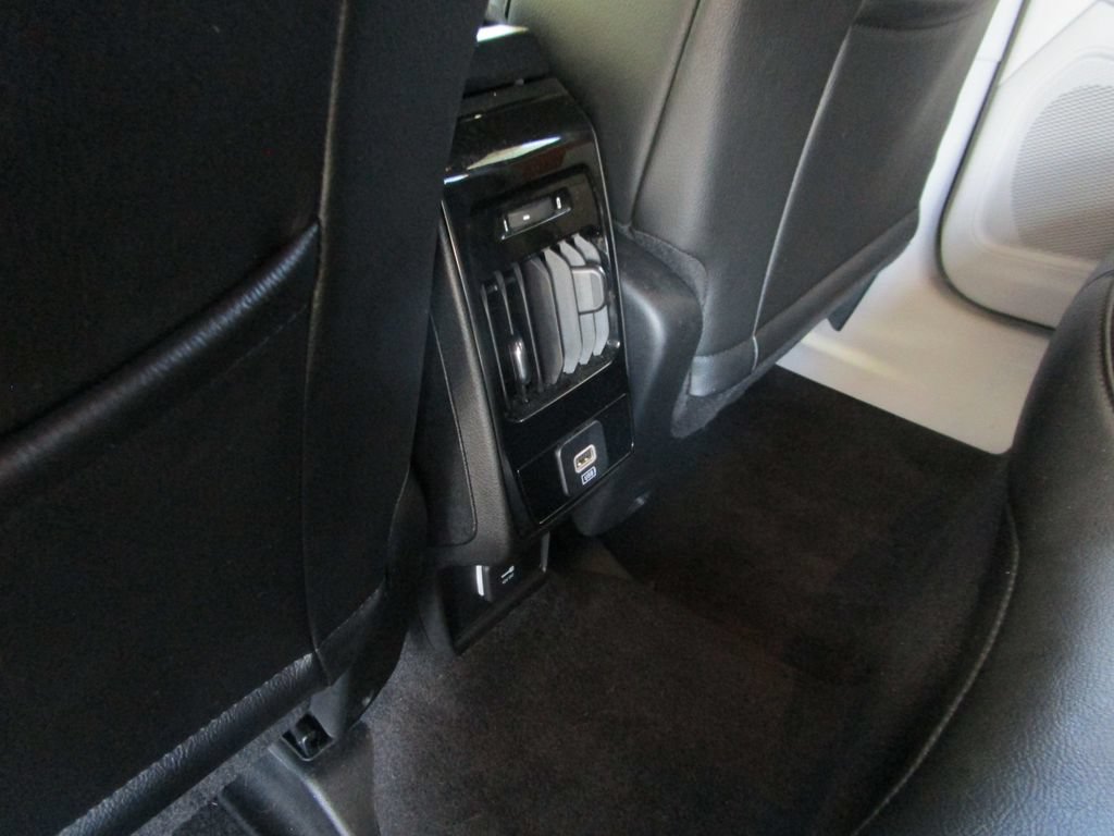 Used 2023 Jeep Compass Limited AWD/4WD image 20