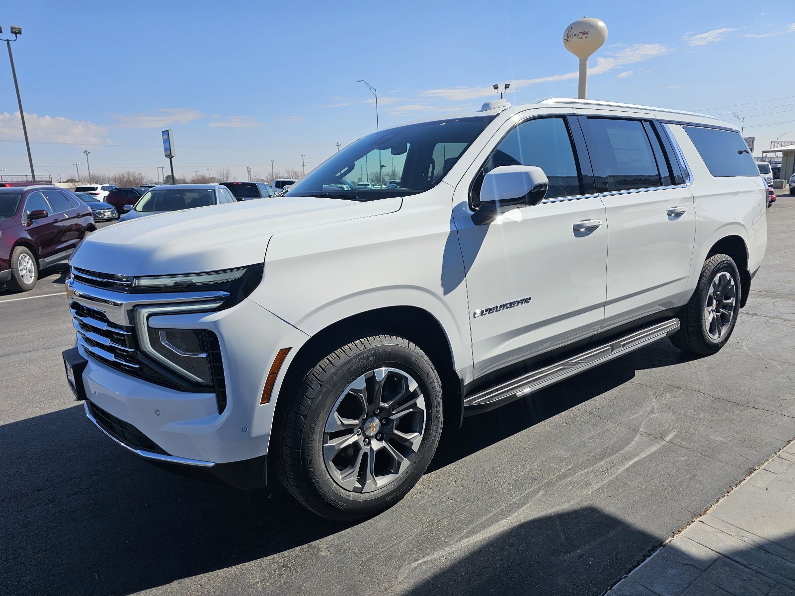 New 2026 Chevrolet Suburban LT w/ Comfort Package image 7