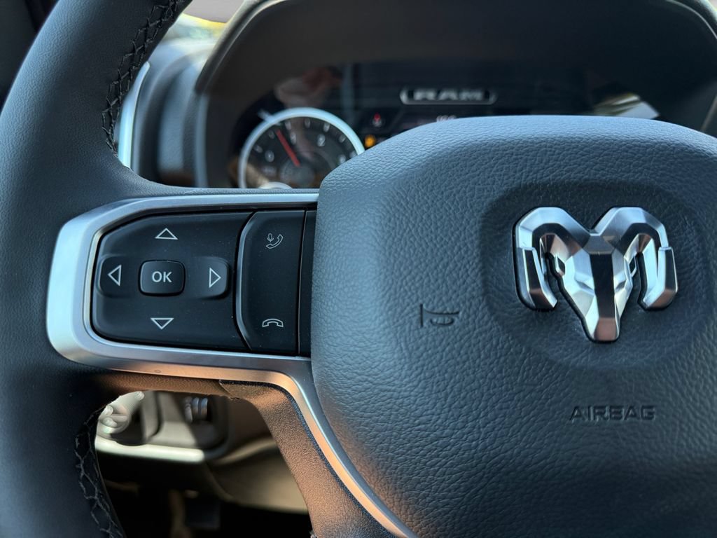 New 2026 RAM 3500 Big Horn AWD/4WD image 25