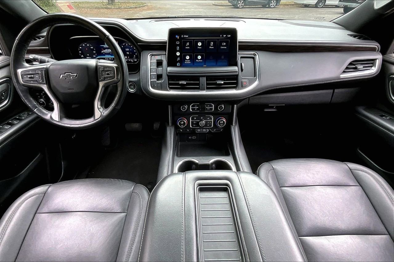 Used 2022 Chevrolet Tahoe Z71 w/ Luxury Package image 7