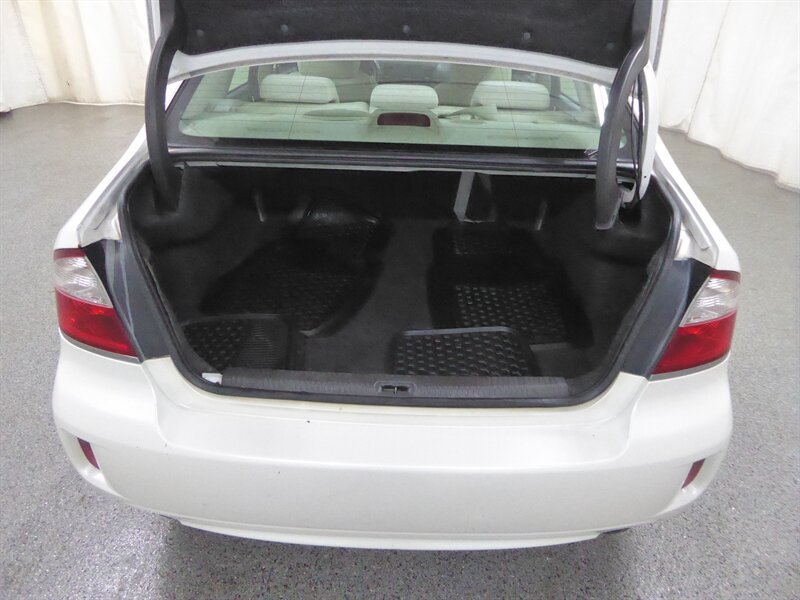 Used 2009 Subaru Legacy 2.5i Special Edition AWD/4WD image 28