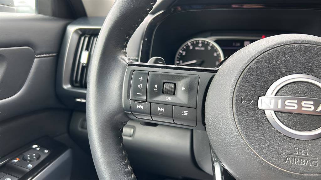 Used 2022 Nissan Pathfinder SL image 26