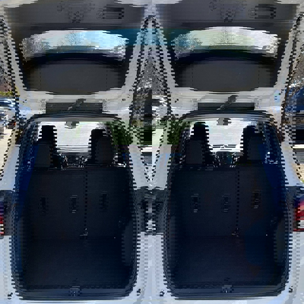 Used 2024 Chevrolet Equinox LT image 25