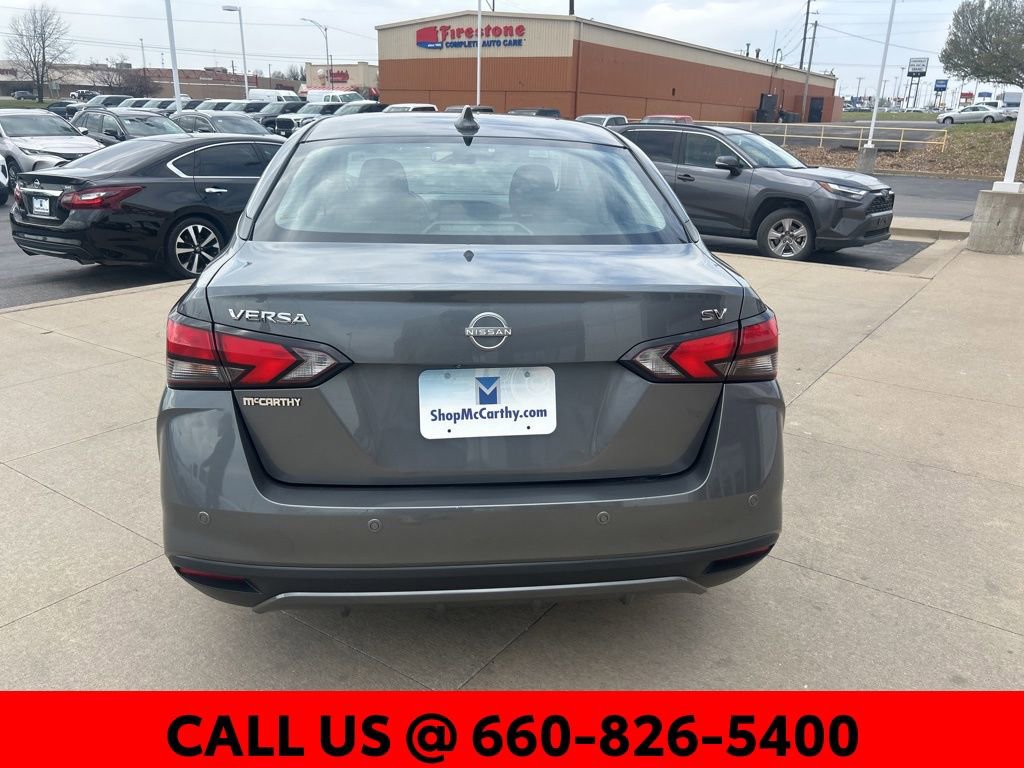 Used 2023 Nissan Versa SV image 10