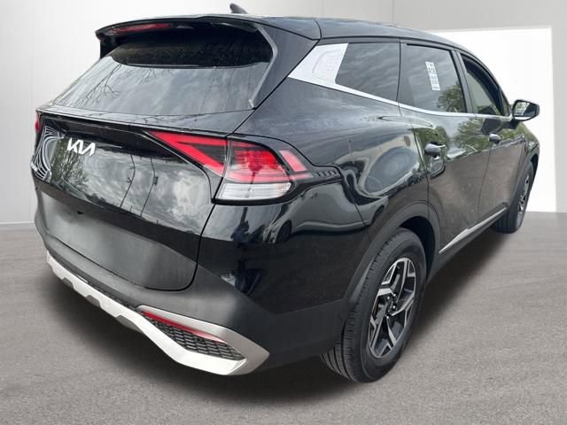 Used 2023 Kia Sportage LX image 4