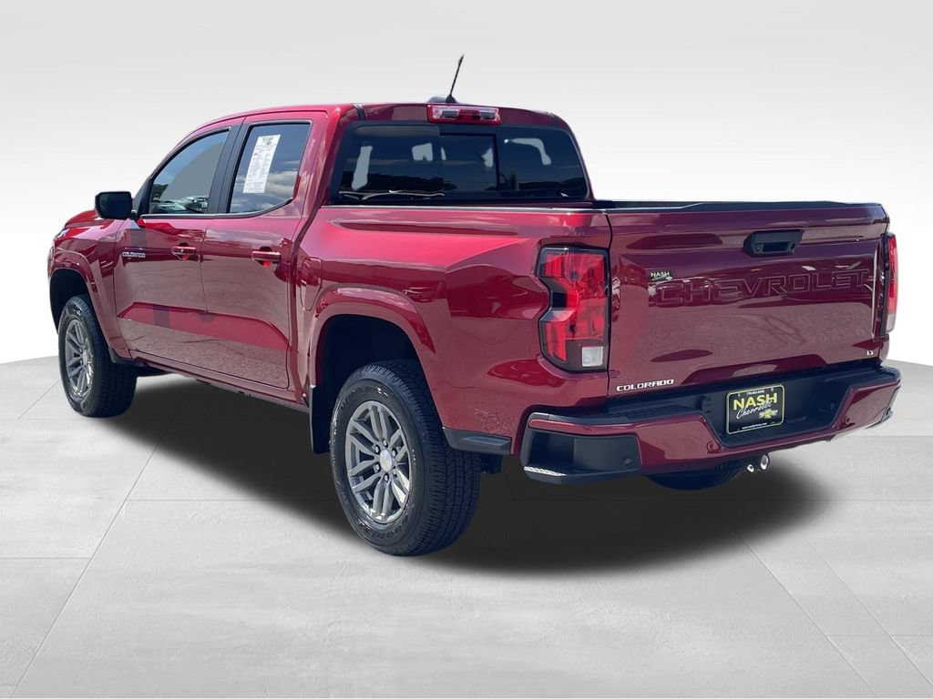 Used 2024 Chevrolet Colorado LT w/ LT Convenience Package II RWD image 5