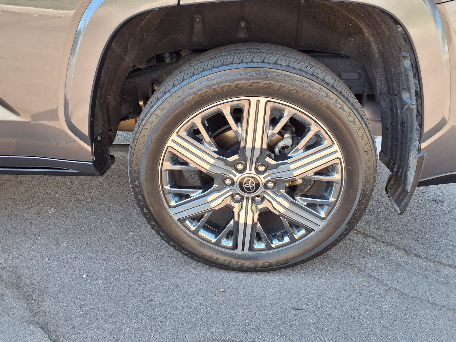 Certified 2023 Toyota Sequoia Capstone AWD/4WD image 27