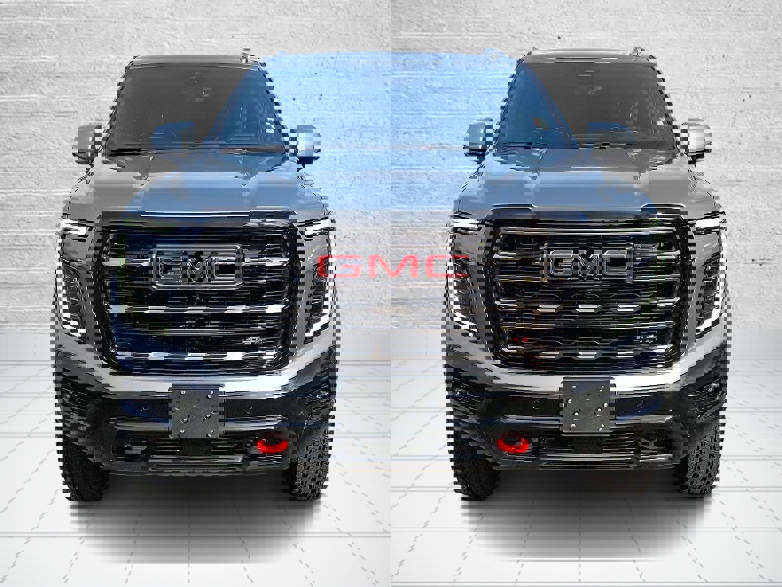 Used 2025 GMC Yukon AT4 Ultimate w/ LPO, Floor Liner Package image 2