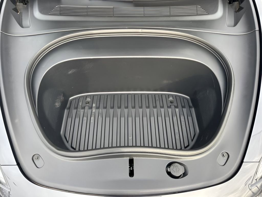 Used 2025 Tesla Model 3 Long Range image 35