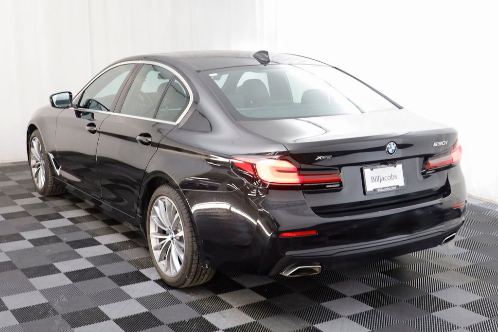 Certified 2023 BMW 530i xDrive w/ Premium Package image 17