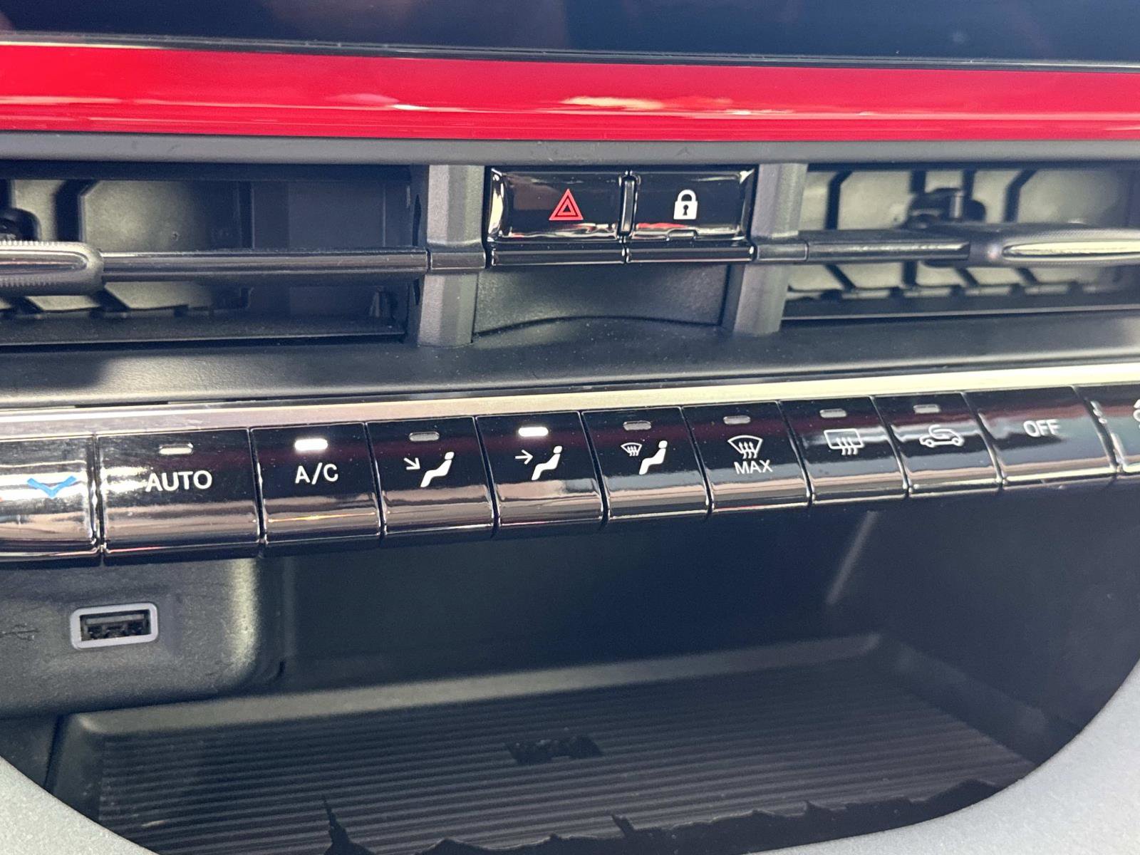 Used 2024 FIAT 500 e (RED) image 22