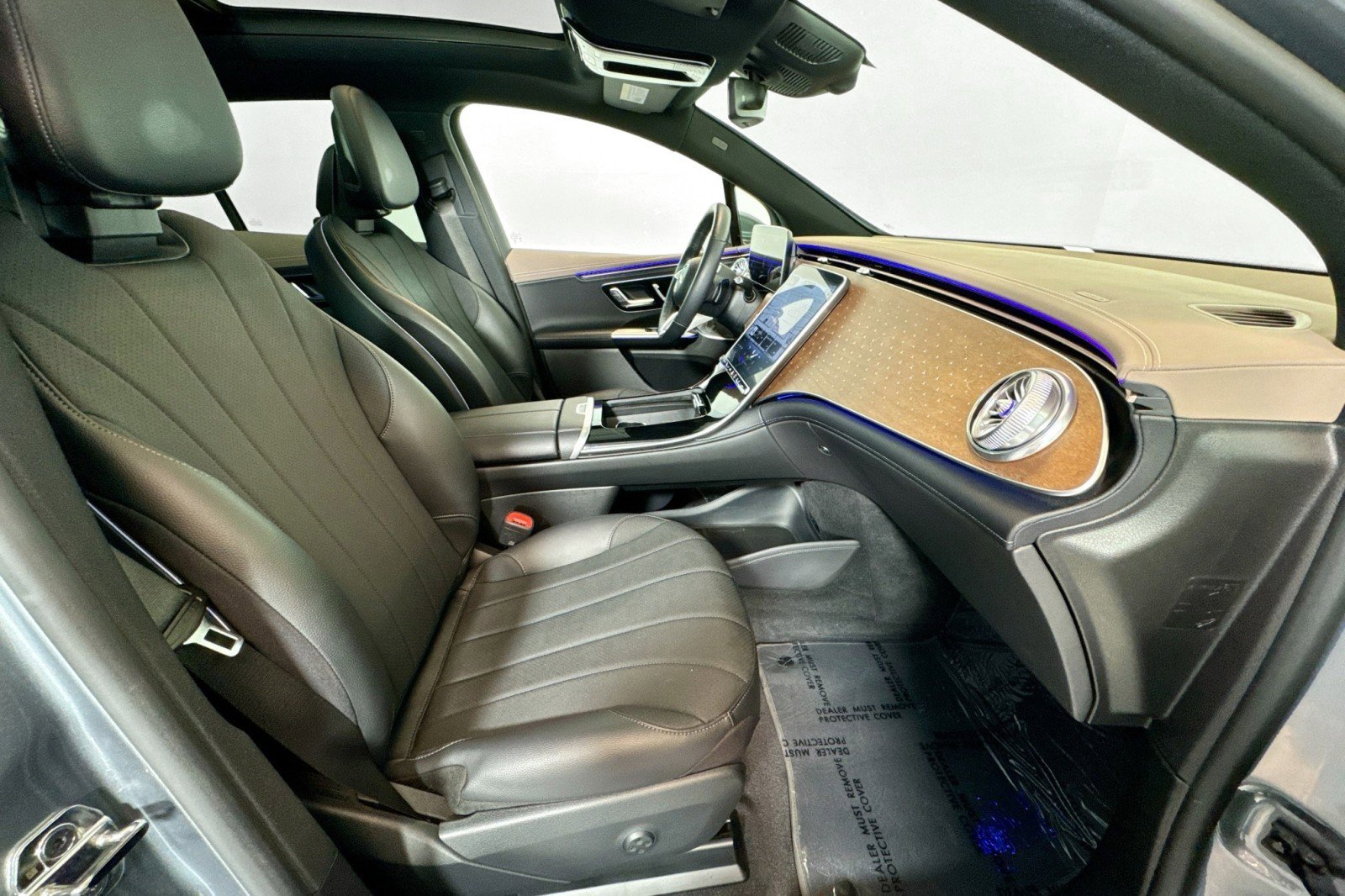 Certified 2023 Mercedes-Benz EQE 350+ 4MATIC SUV image 27