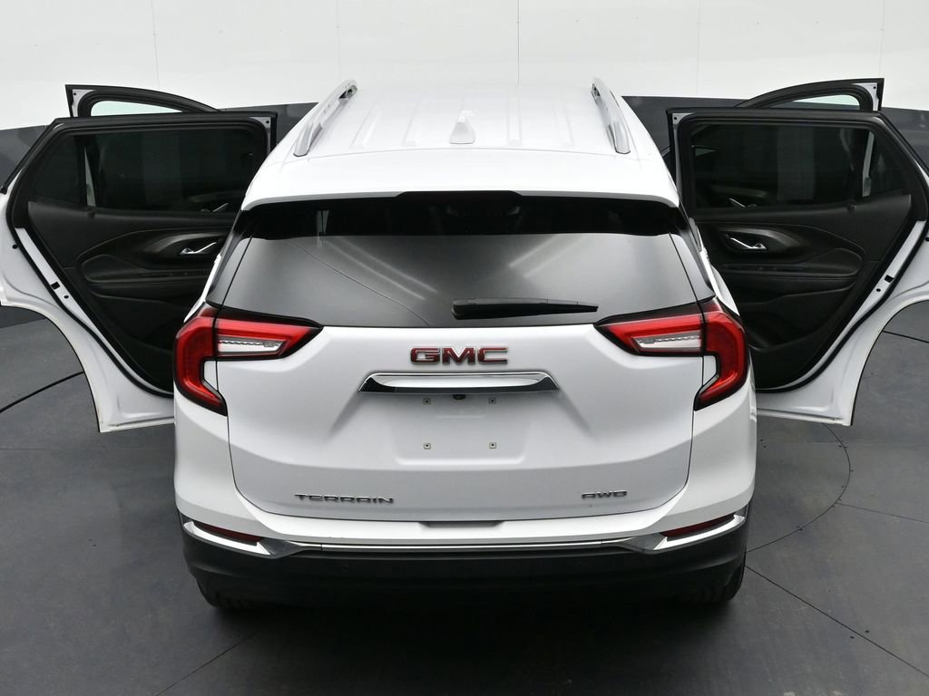 Certified 2022 GMC Terrain SLT image 35