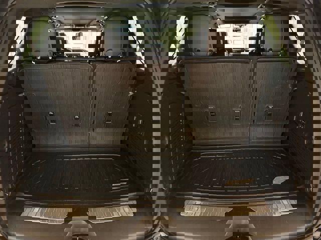 Used 2023 GMC Yukon Denali image 27