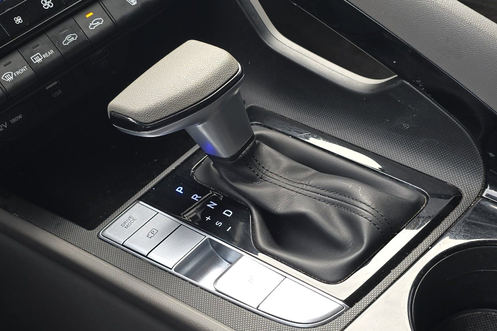 Used 2023 Hyundai Elantra Blue image 19