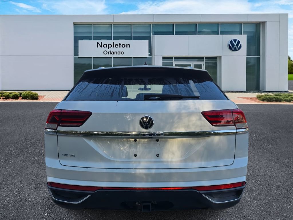 Used 2023 Volkswagen Atlas Cross Sport SE w/ Panoramic Sunroof Package image 5