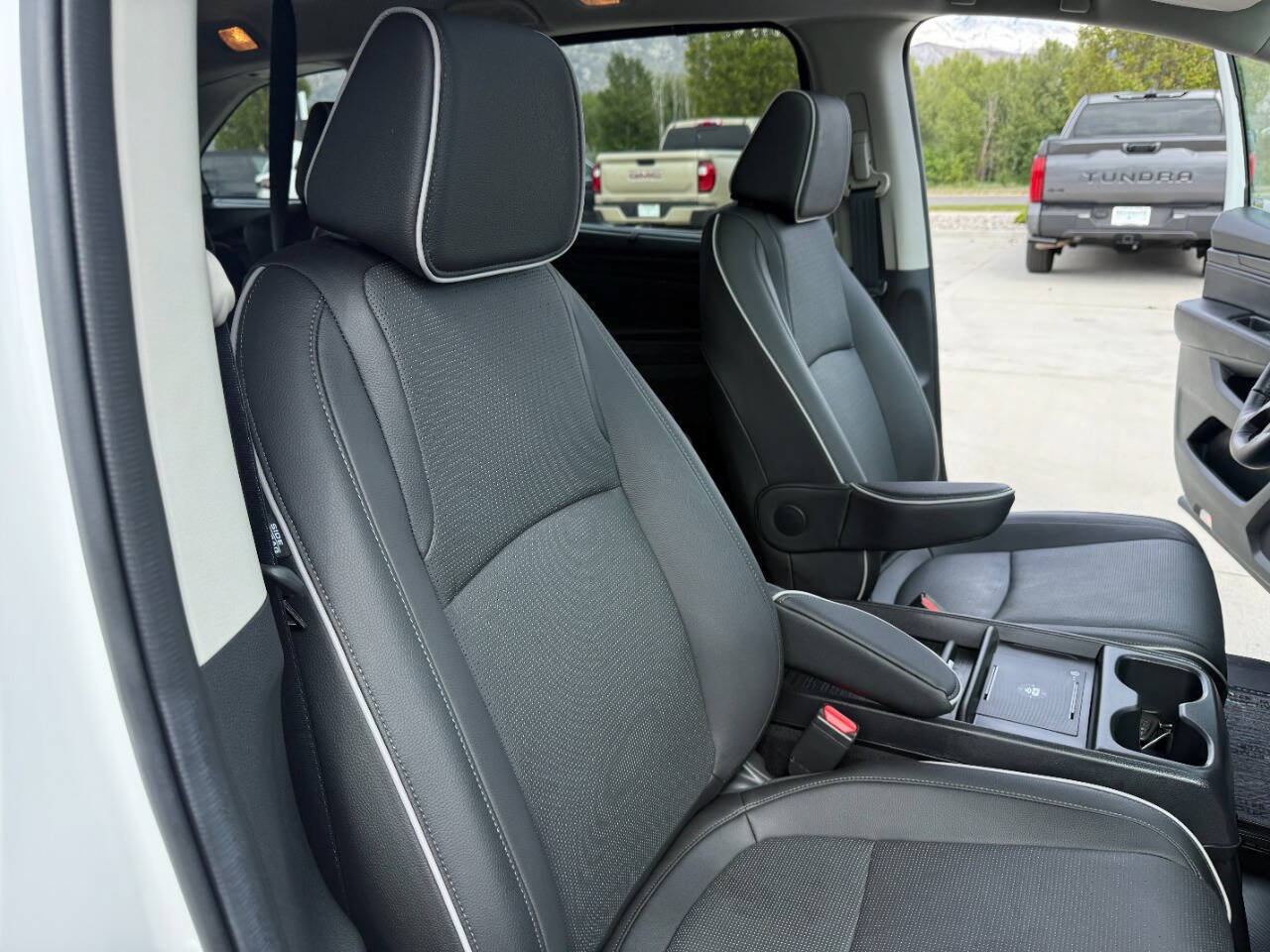 Used 2026 Honda Odyssey Elite image 29