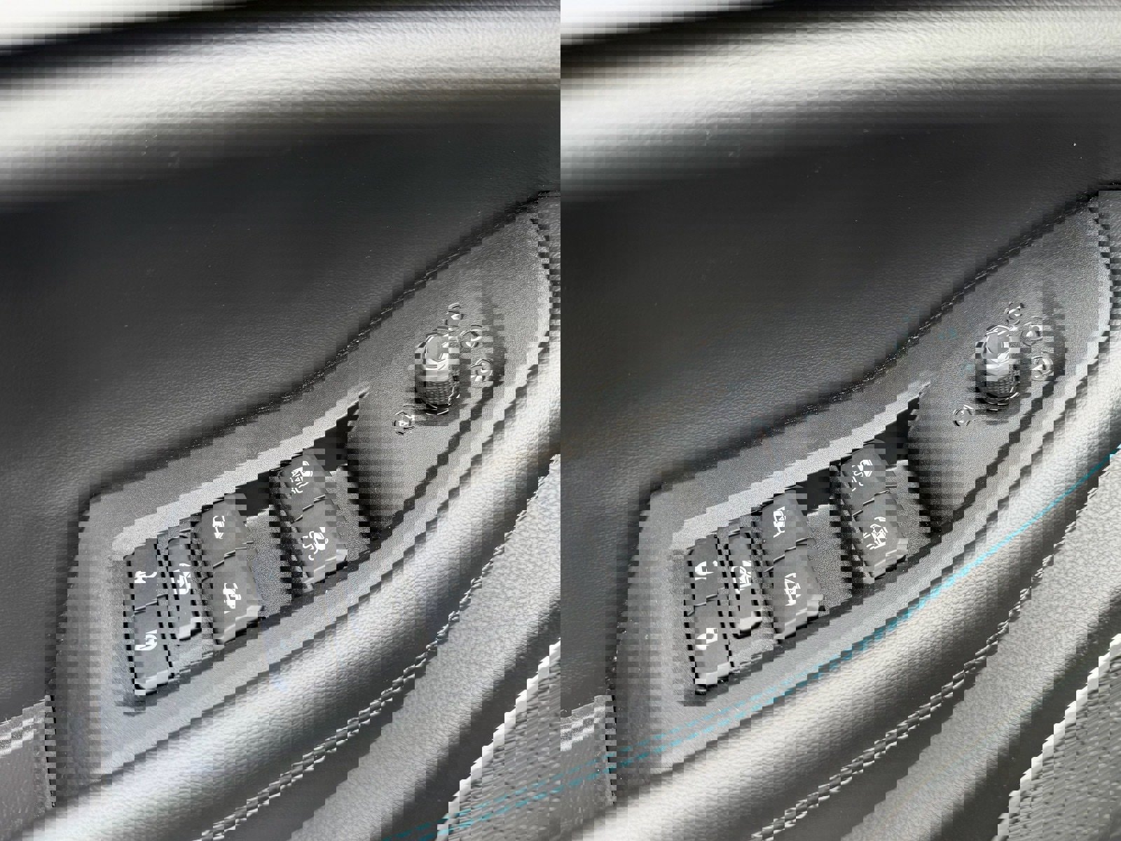 Used 2022 Jeep Grand Cherokee Trailhawk w/ Advanced Protech Group II image 25