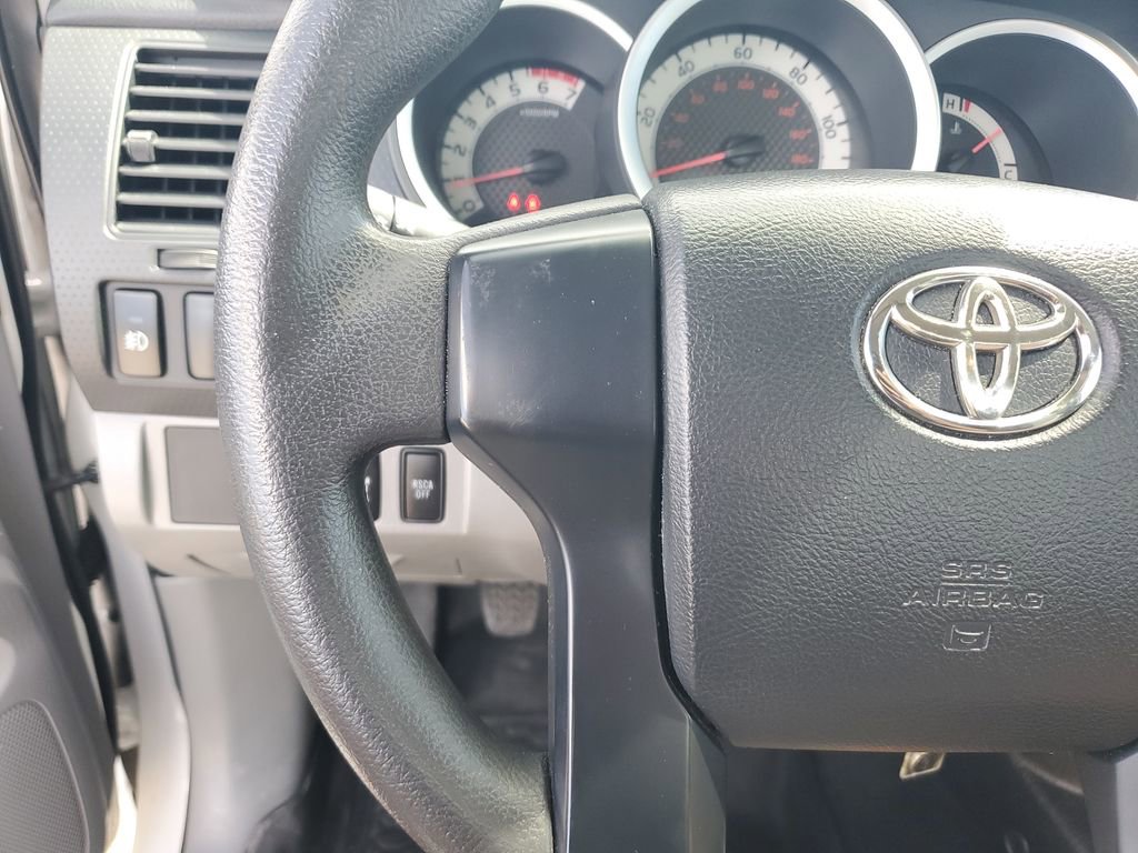 Used 2014 Toyota Tacoma 4x4 Regular Cab image 22