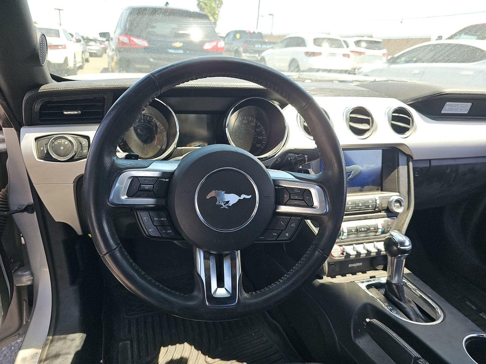 Used 2017 Ford Mustang Premium RWD image 13