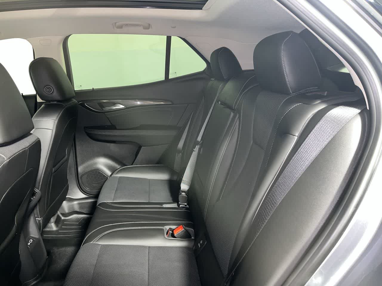 Used 2022 Buick Envision Essence w/ Safety Package FWD image 28