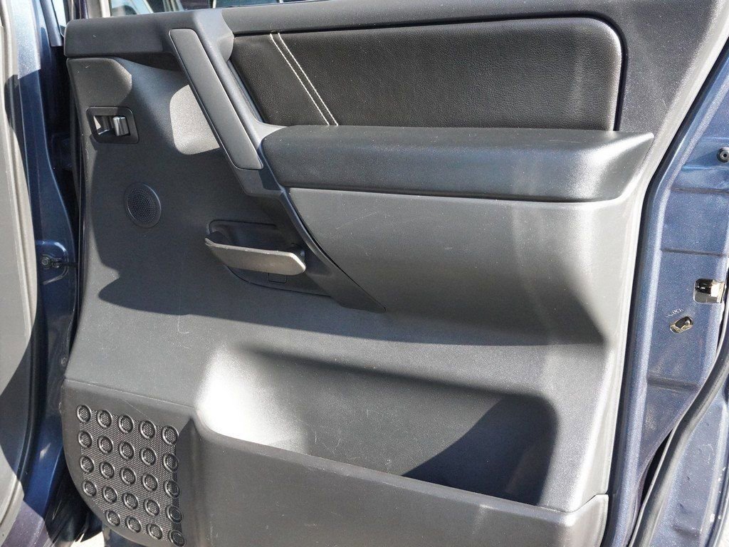 Used 2014 Nissan Titan PRO-4X w/ Pro-4x Luxury Package image 22