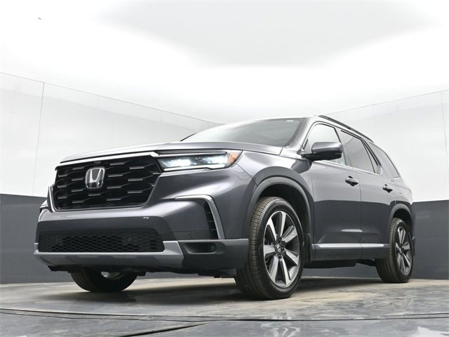 Used 2023 Honda Pilot Elite image 38