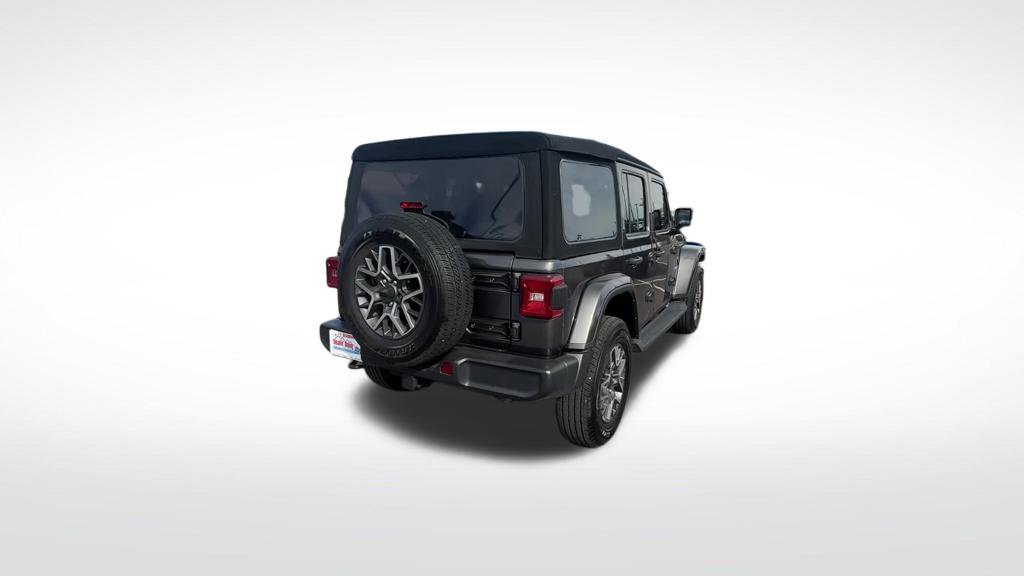 Used 2024 Jeep Wrangler Unlimited Sahara AWD/4WD image 37