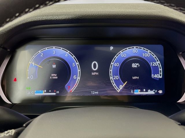 New 2025 Jeep Grand Cherokee Altitude image 12