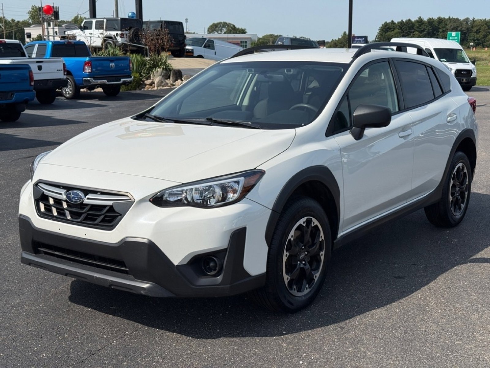 Used 2022 Subaru Crosstrek 2.0i image 4