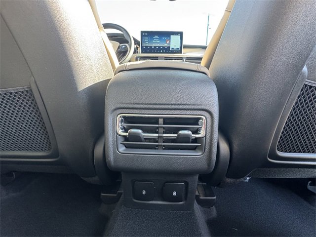 New 2026 Lincoln Corsair Premiere image 17