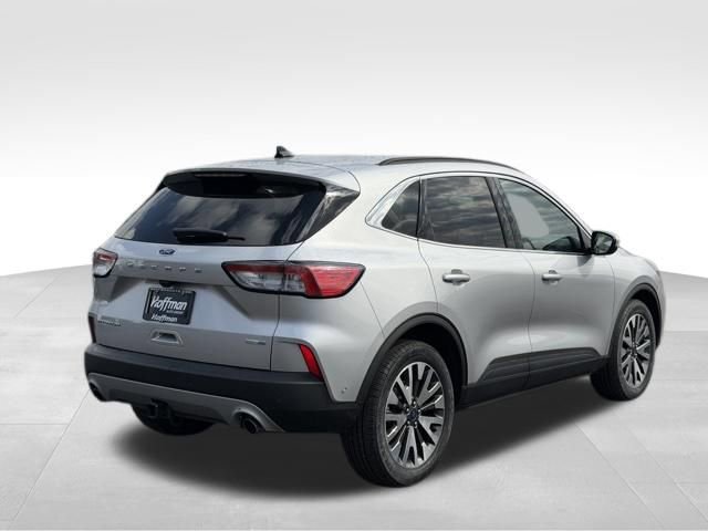 Used 2020 Ford Escape Titanium image 7