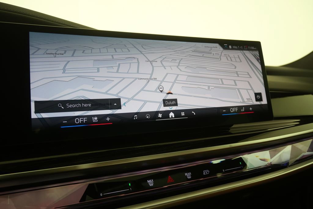 Certified 2025 BMW 740i image 26