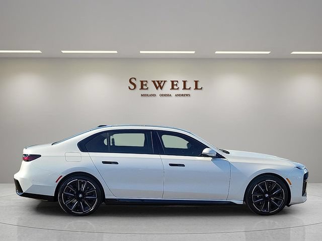 New 2026 BMW i7 xDrive60 w/ Executive Package AWD/4WD image 6