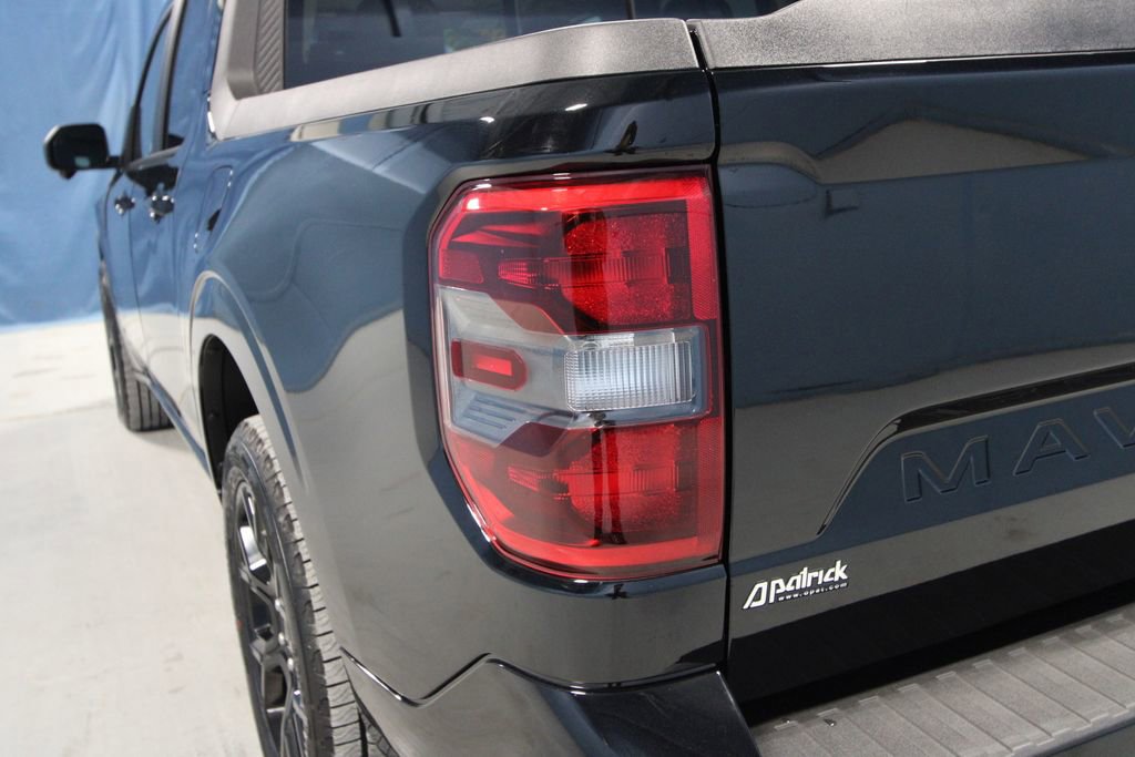 Used 2025 Ford Maverick Lobo image 41
